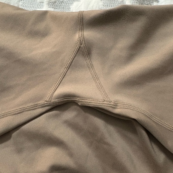 Oner Soft Motion 6” Shorts in Mocha Brown. Very soft Gym/Outdoor Shorts. - Picture 2 of 13